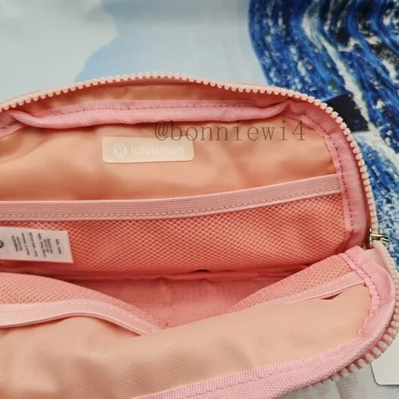 Lululemon Everywhere Crossbody Belt Bag 1L  Pink - Picture 3 of 4